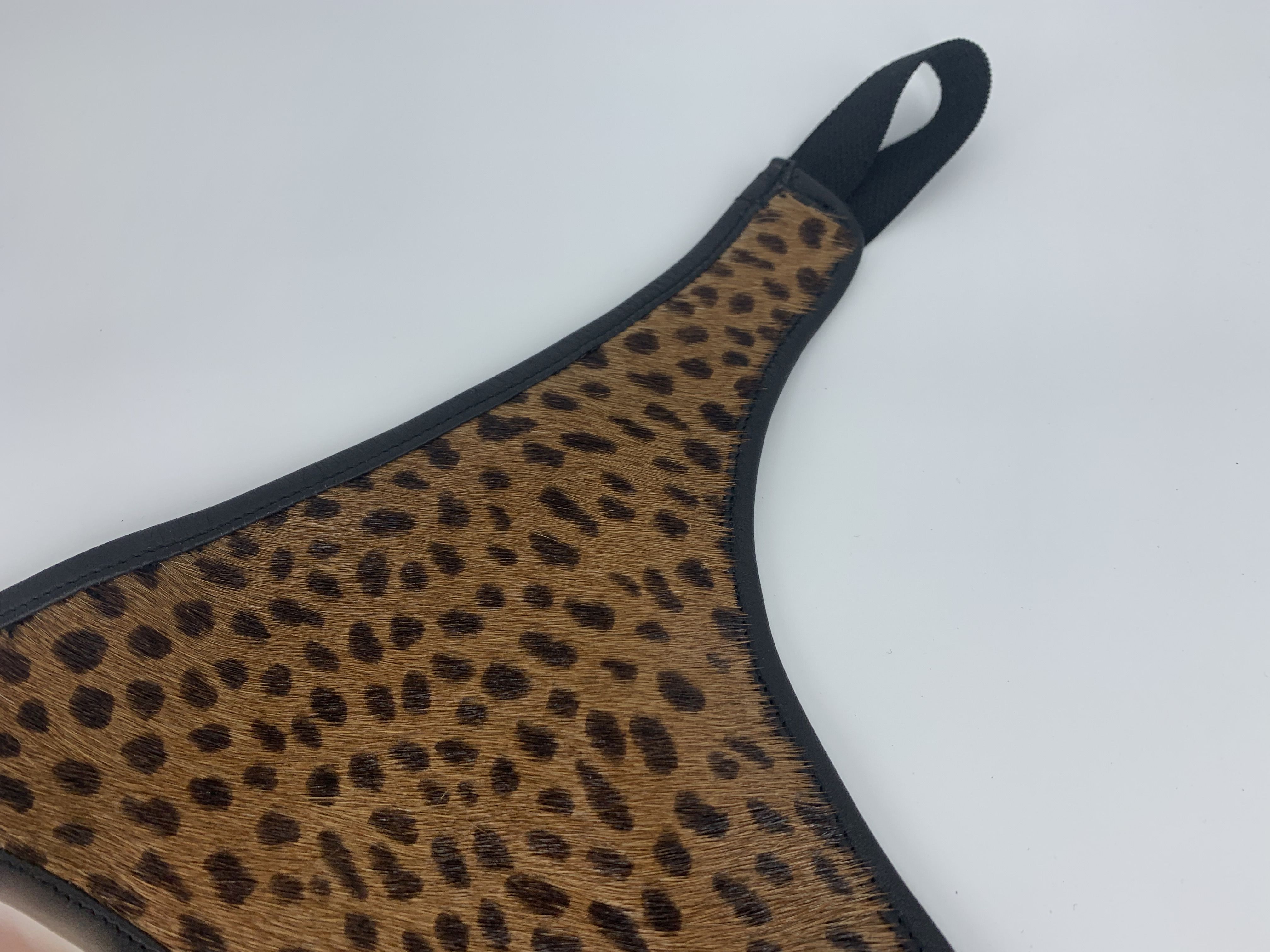 Damen-String Tigeroptik nur noch Größe S